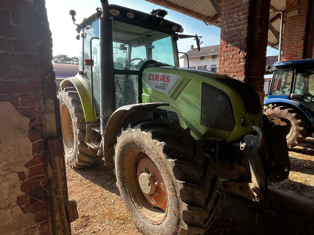 Claas Arion 420 - جرار: صور 1 Claas Arion 420 - جرار: صور 1