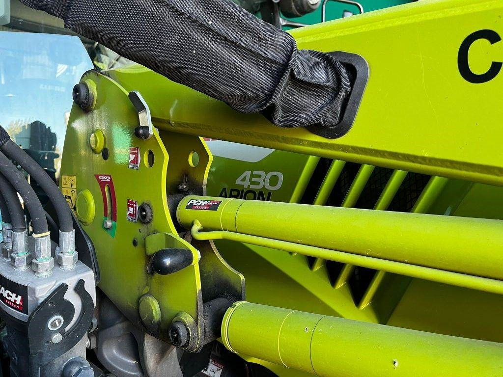 Claas Arion 430 CIS - جرار: صور 2 Claas Arion 430 CIS - جرار: صور 2