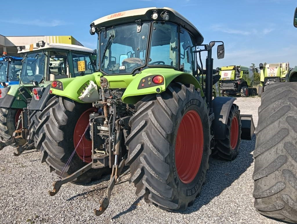Claas Arion 460 - جرار: صور 5 Claas Arion 460 - جرار: صور 5