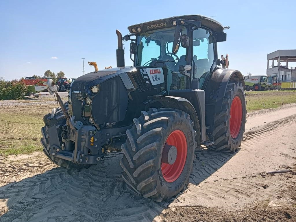 Claas Arion 660 CMATIC - جرار: صور 3 Claas Arion 660 CMATIC - جرار: صور 3