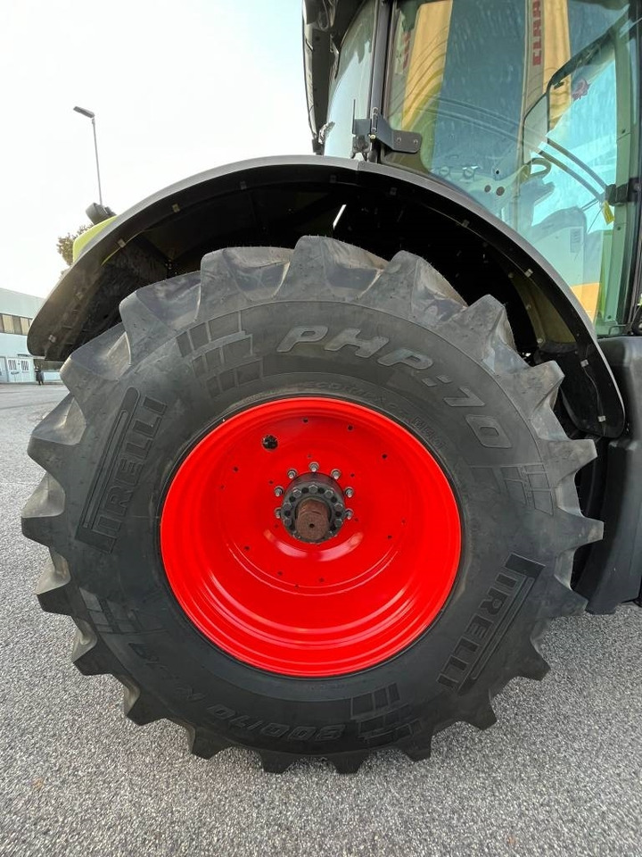 Claas Axion 940 Cmatic - جرار: صور 5 Claas Axion 940 Cmatic - جرار: صور 5
