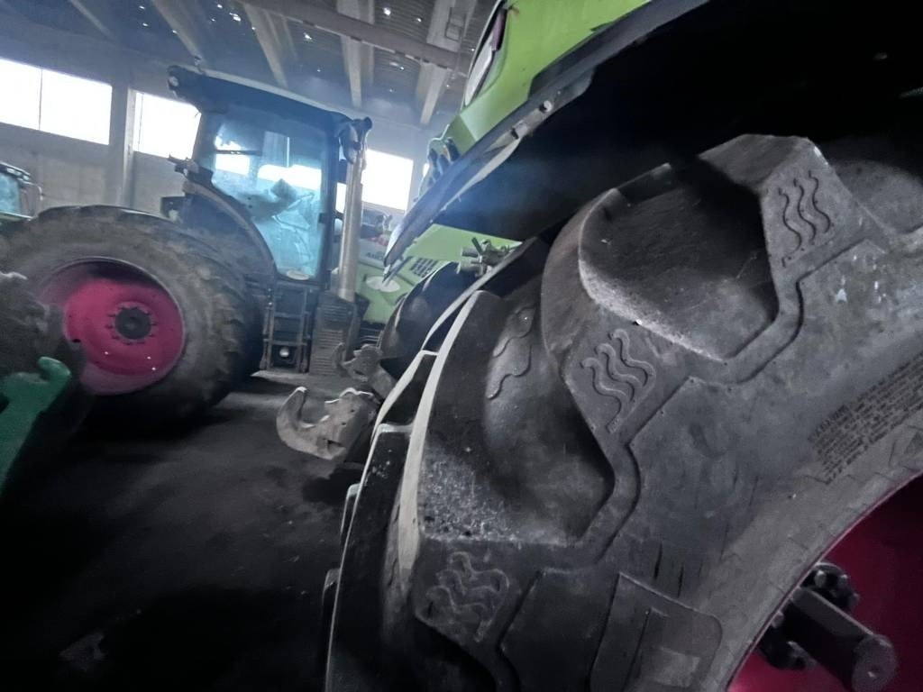 Claas Axion 950 Cmatic - جرار: صور 3 Claas Axion 950 Cmatic - جرار: صور 3