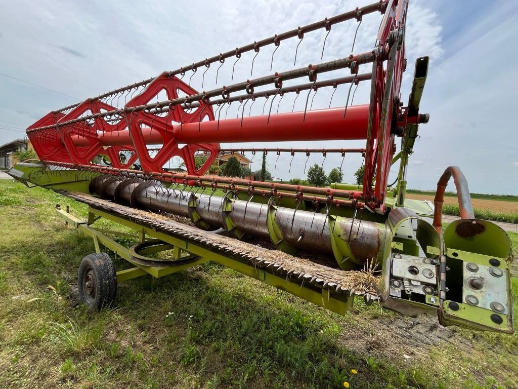 Claas C 540 - معدات آلة حصاد: صور 2 Claas C 540 - معدات آلة حصاد: صور 2