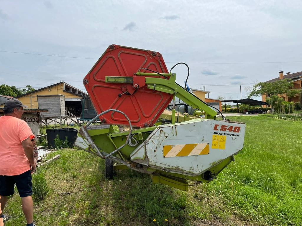 Claas C 540 - معدات آلة حصاد: صور 4 Claas C 540 - معدات آلة حصاد: صور 4
