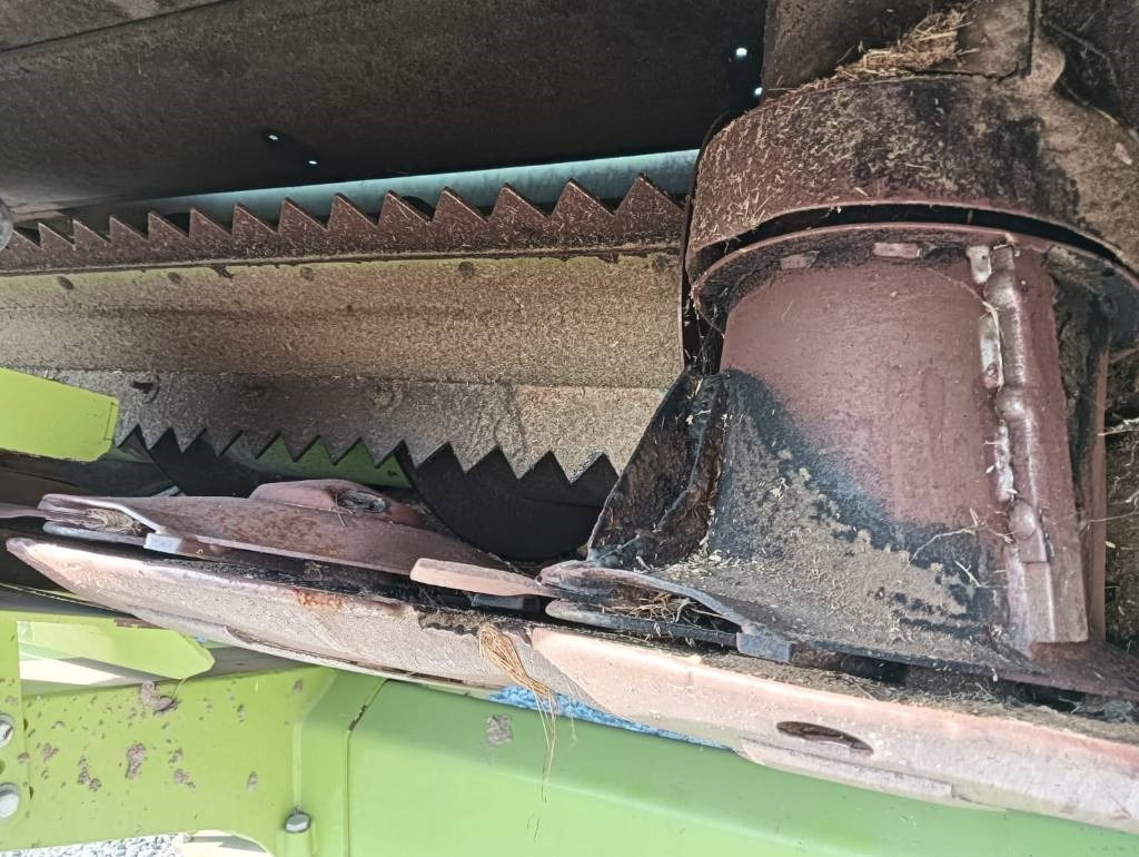 Claas Direct Disc 520 - معدات القش: صور 3 Claas Direct Disc 520 - معدات القش: صور 3