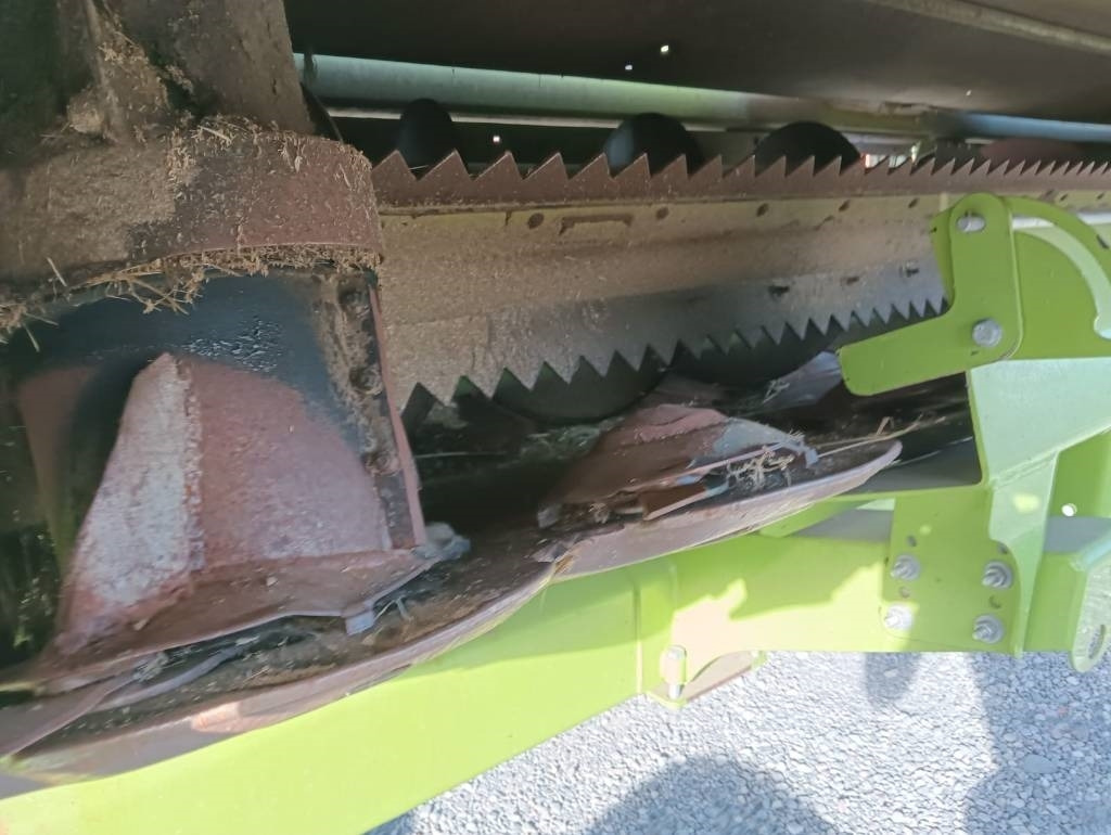 Claas Direct Disc 520 - معدات القش: صور 5 Claas Direct Disc 520 - معدات القش: صور 5