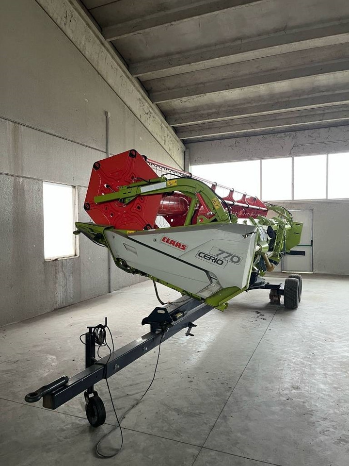 Claas LEXION 7700 TT RISO - حصادة شاملة: صور 5 Claas LEXION 7700 TT RISO - حصادة شاملة: صور 5