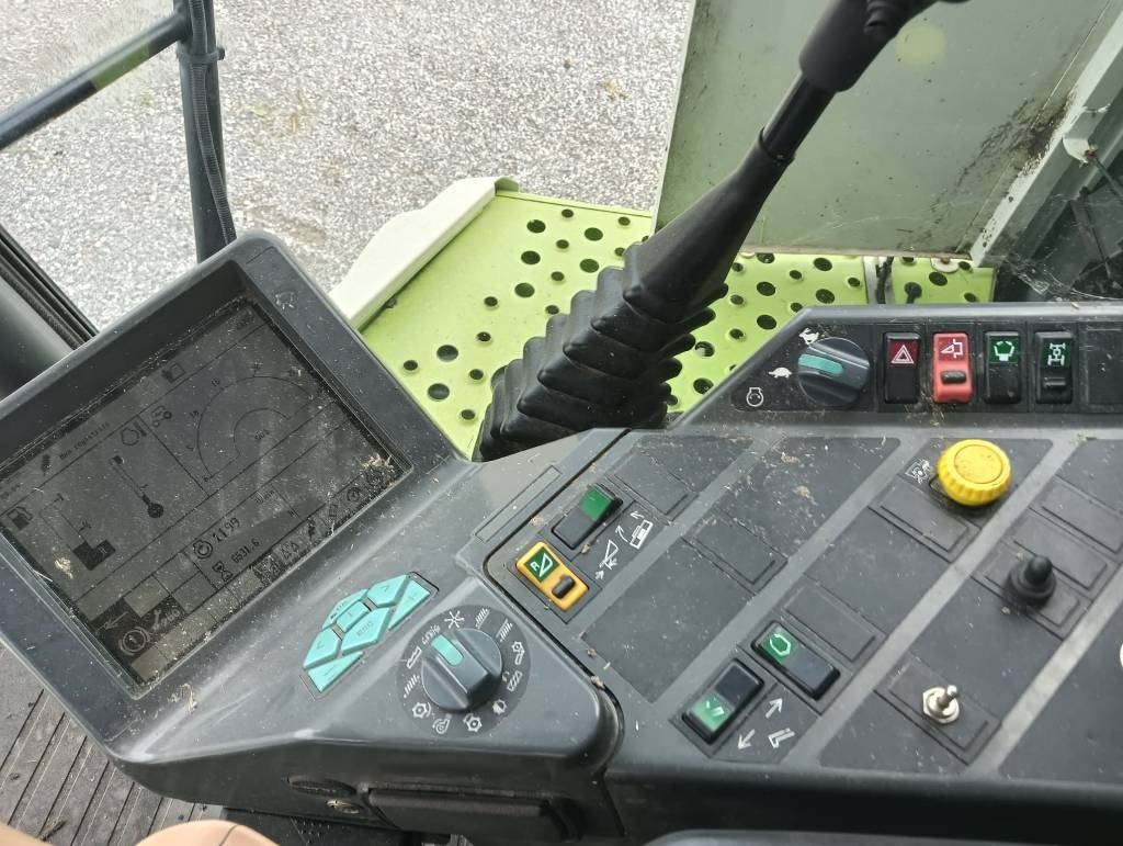 Claas Lexion 470 - حصادة شاملة: صور 5 Claas Lexion 470 - حصادة شاملة: صور 5