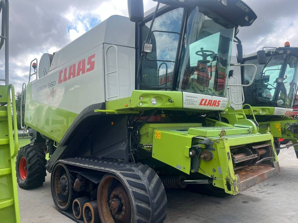 Claas Lexion 560 TT - حصادة شاملة: صور 1 Claas Lexion 560 TT - حصادة شاملة: صور 1