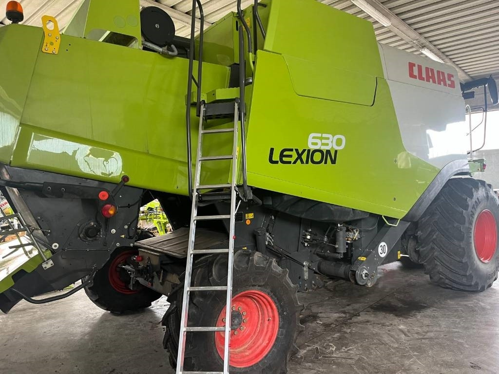 Claas Lexion 630 Montana - حصادة شاملة: صور 4 Claas Lexion 630 Montana - حصادة شاملة: صور 4