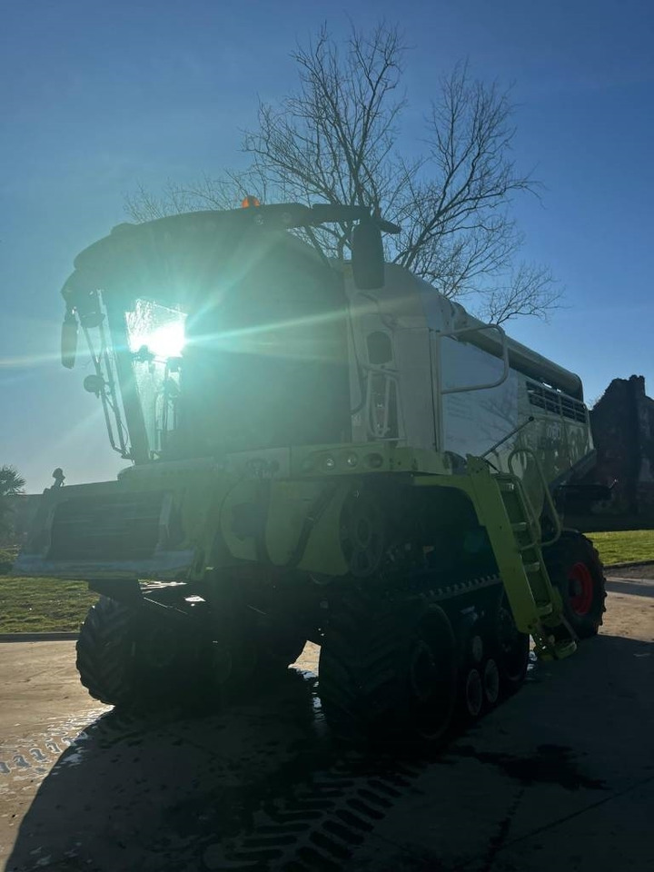 Claas Lexion 760 TT - حصادة شاملة: صور 3 Claas Lexion 760 TT - حصادة شاملة: صور 3