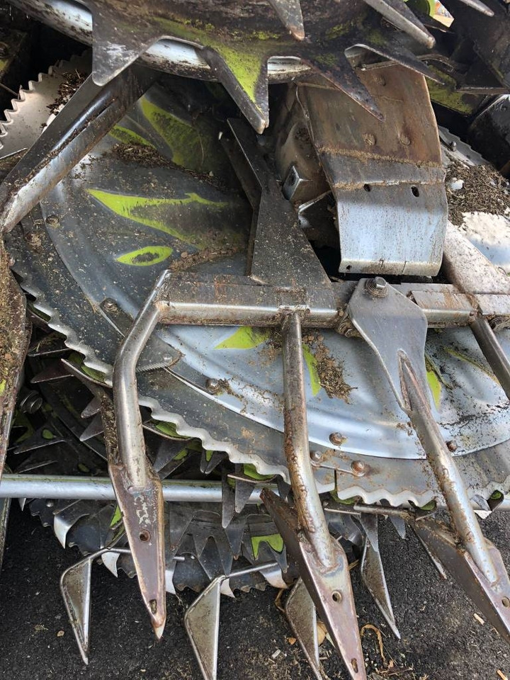 Claas Orbis 900 - حصادة الأعلاف: صور 5 Claas Orbis 900 - حصادة الأعلاف: صور 5