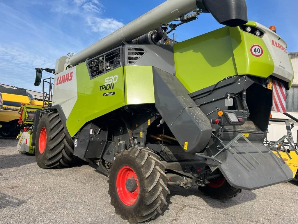Claas TRION 530 MONTANA - حصادة شاملة: صور 3 Claas TRION 530 MONTANA - حصادة شاملة: صور 3
