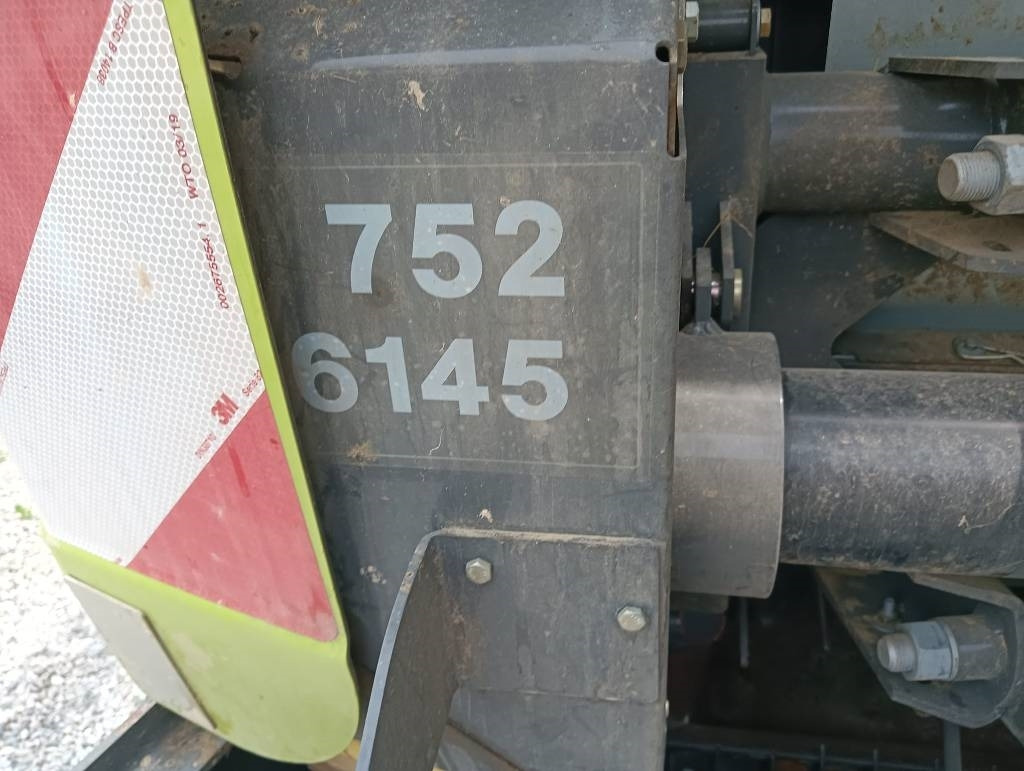 Claas Variant 480 RF  - مكبس القش الدائري: صور 3 Claas Variant 480 RF  - مكبس القش الدائري: صور 3