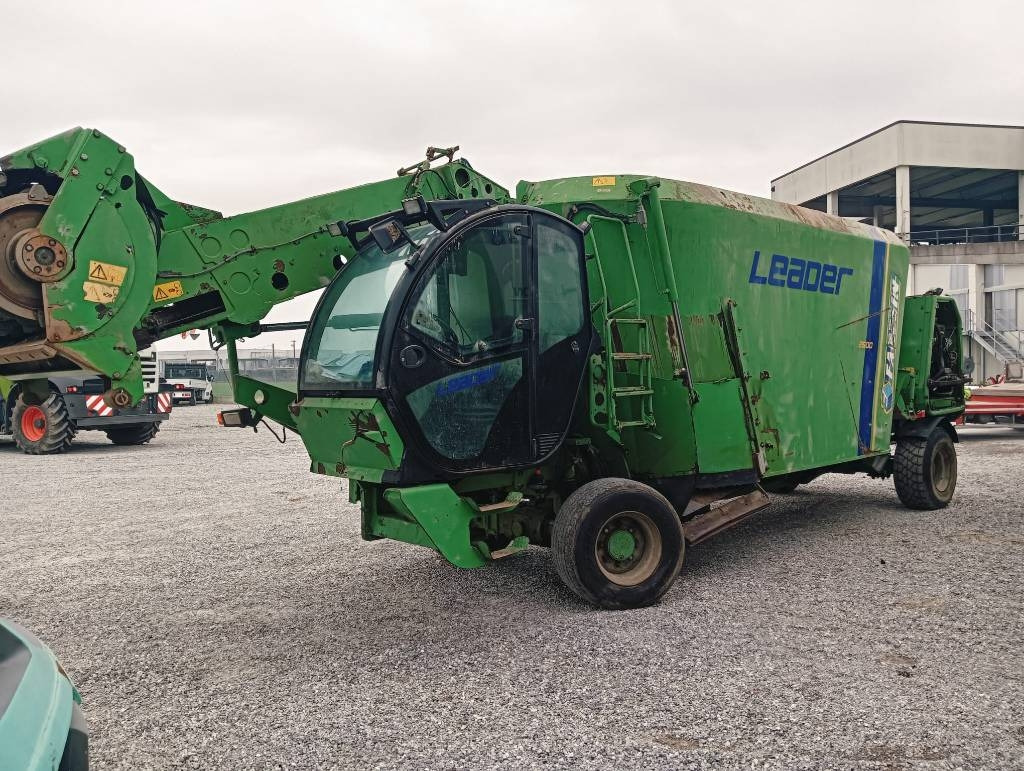 Faresin LEADER 2600 - آلة خلط وتوزيع الأعلاف: صور 1 Faresin LEADER 2600 - آلة خلط وتوزيع الأعلاف: صور 1