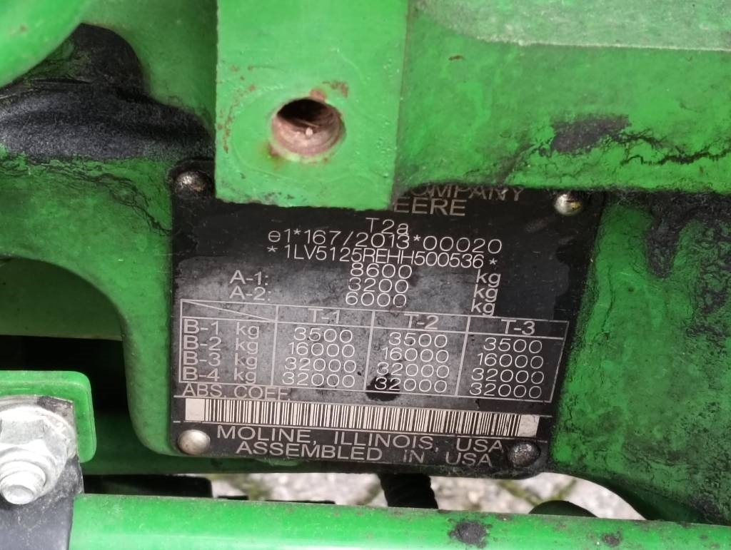 John Deere 5125 R - جرار: صور 3 John Deere 5125 R - جرار: صور 3