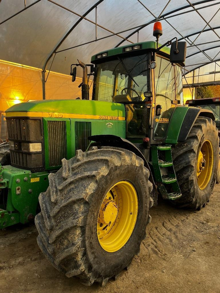 John Deere 7810 - جرار: صور 1 John Deere 7810 - جرار: صور 1
