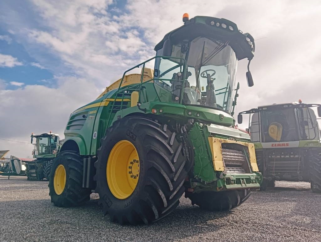 John Deere 8800 - حصادة الأعلاف: صور 4 John Deere 8800 - حصادة الأعلاف: صور 4