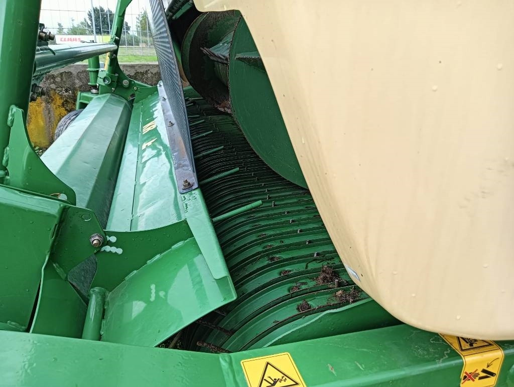 Krone Easy Flow 300 - حصادة الأعلاف: صور 5 Krone Easy Flow 300 - حصادة الأعلاف: صور 5