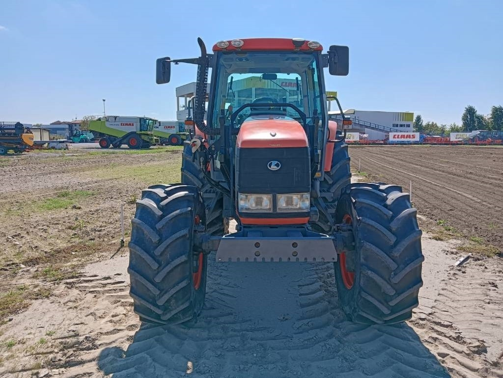 Kubota M 128 X - جرار: صور 2 Kubota M 128 X - جرار: صور 2