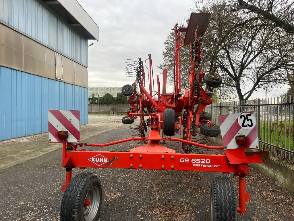 Kuhn 6520 - لمّامَة القش: صور 5 Kuhn 6520 - لمّامَة القش: صور 5