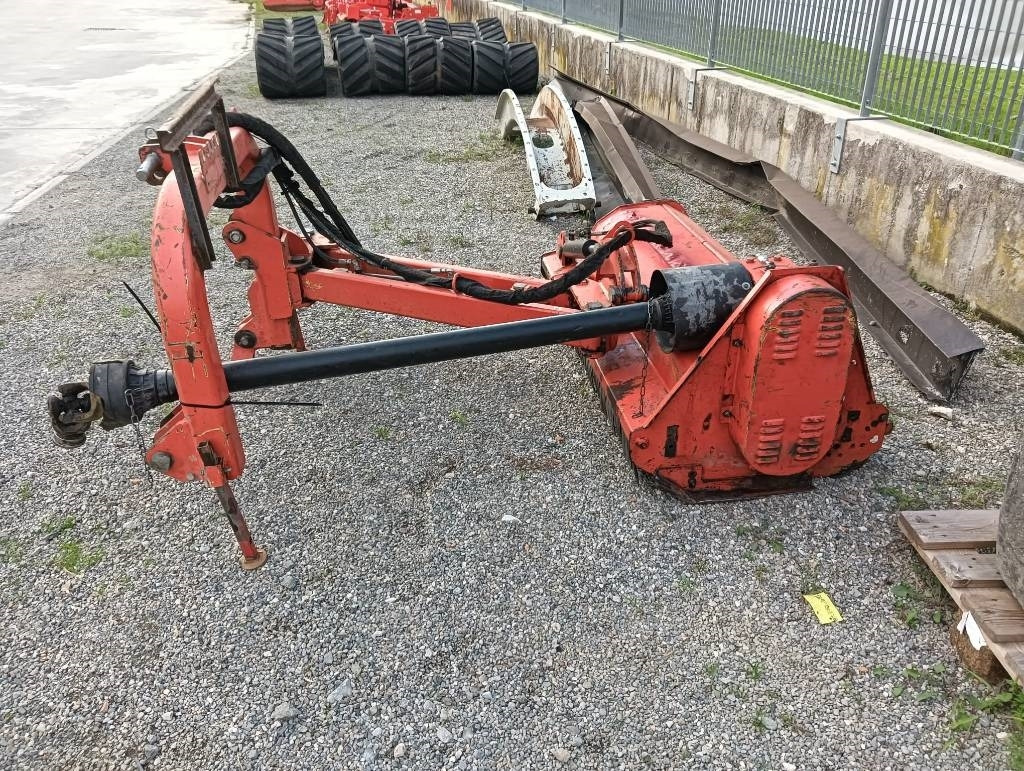 Maschio Giraffa 160 - التقطيع جزازة/ ماكينات قطع الحشائش: صور 3 Maschio Giraffa 160 - التقطيع جزازة/ ماكينات قطع الحشائش: صور 3