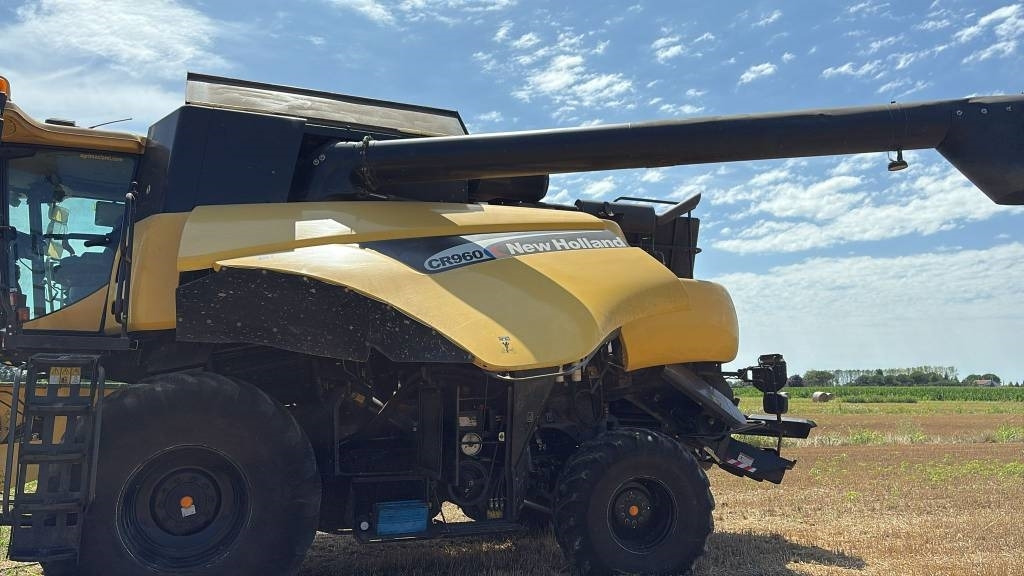 New Holland CR 960 - حصادة شاملة: صور 3 New Holland CR 960 - حصادة شاملة: صور 3