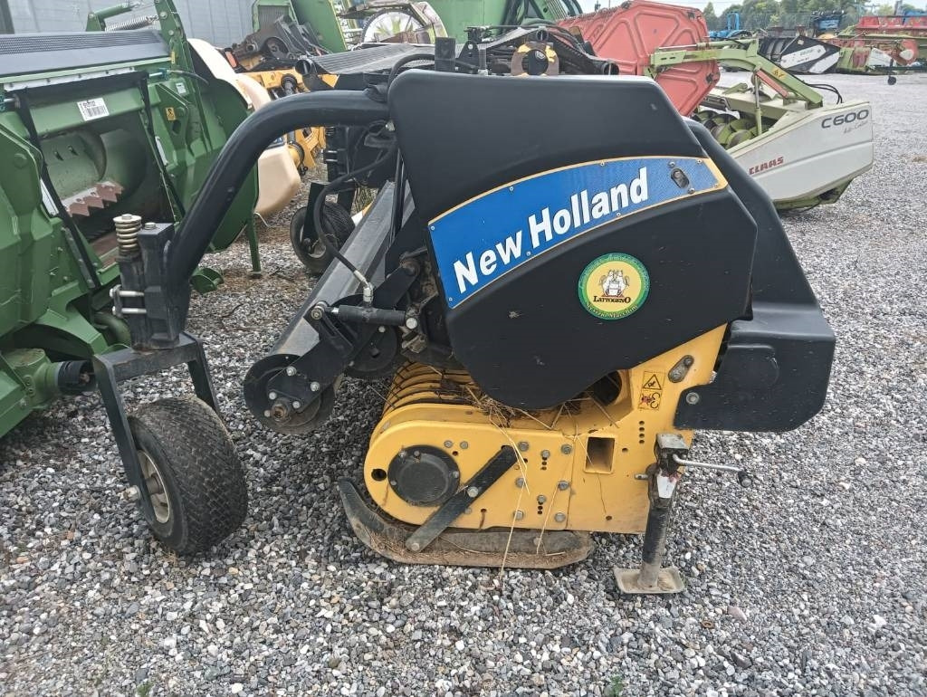New Holland PICK UP 3 MT - معدات القش: صور 4 New Holland PICK UP 3 MT - معدات القش: صور 4