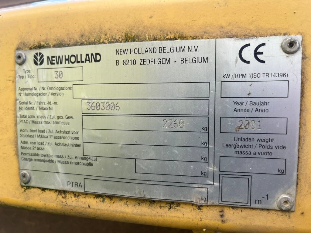 New Holland Tipo 30 - معدات آلة حصاد: صور 5 New Holland Tipo 30 - معدات آلة حصاد: صور 5