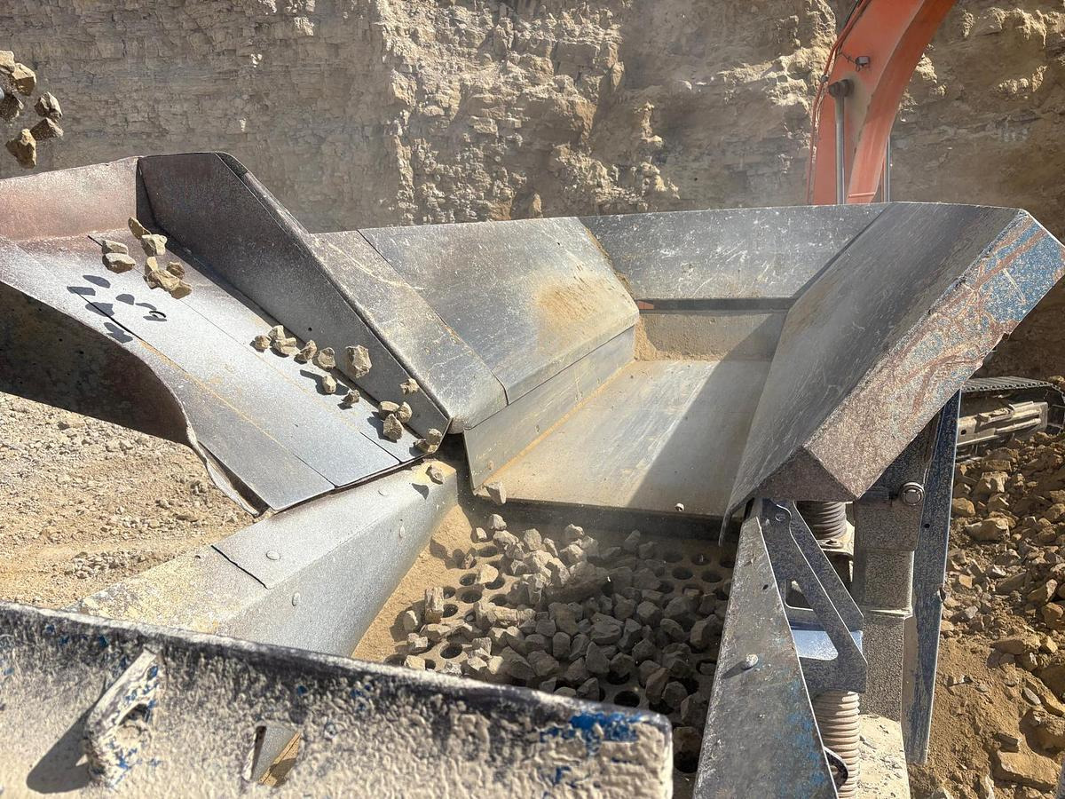 2015 MR110z i EVO2 - كسارة: صور 2 2015 MR110z i EVO2 - كسارة: صور 2