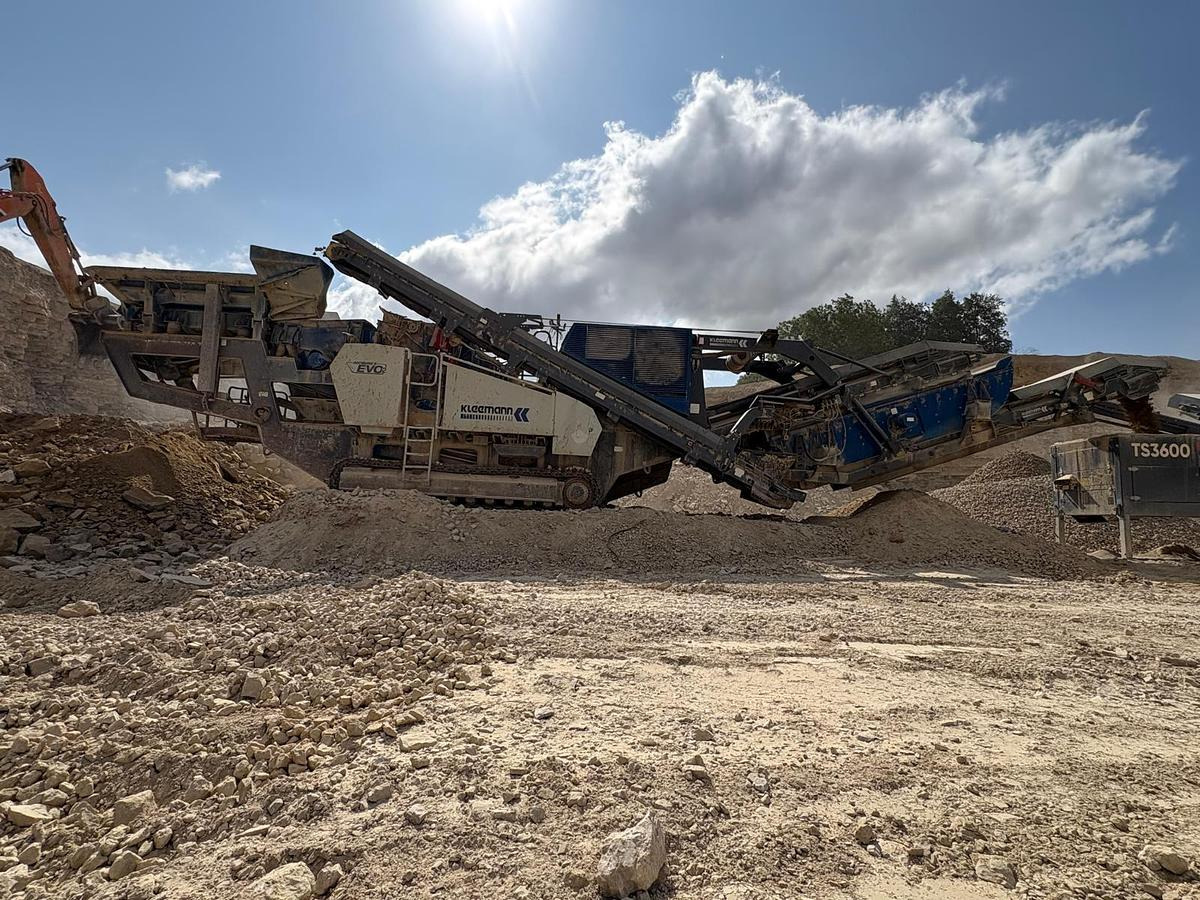 2015 MR110z i EVO2 - كسارة: صور 1 2015 MR110z i EVO2 - كسارة: صور 1