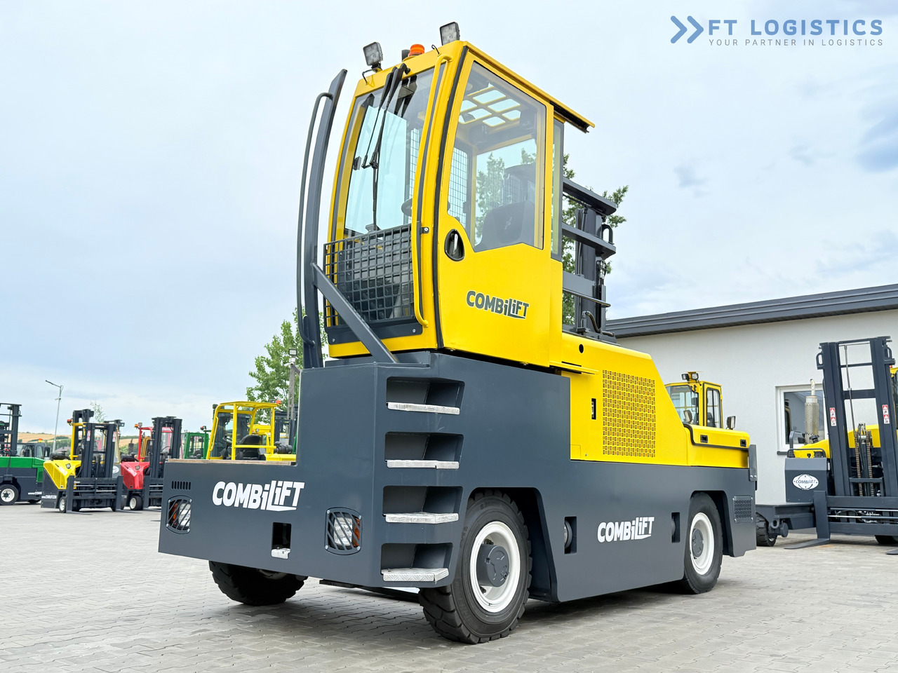 COMBILIFT C6000FSL / DIESEL / DUPLEX - 4100MM / 1400MM FORKS / SIDE LOADER / 6000KG CAPACITY / FREE LIFT / DEUTZ ENGINE / EXCELLENT CONDITION - محمل الجانب: صور 5 COMBILIFT C6000FSL / DIESEL / DUPLEX - 4100MM / 1400MM FORKS / SIDE LOADER / 6000KG CAPACITY / FREE LIFT / DEUTZ ENGINE / EXCELLENT CONDITION - محمل الجانب: صور 5