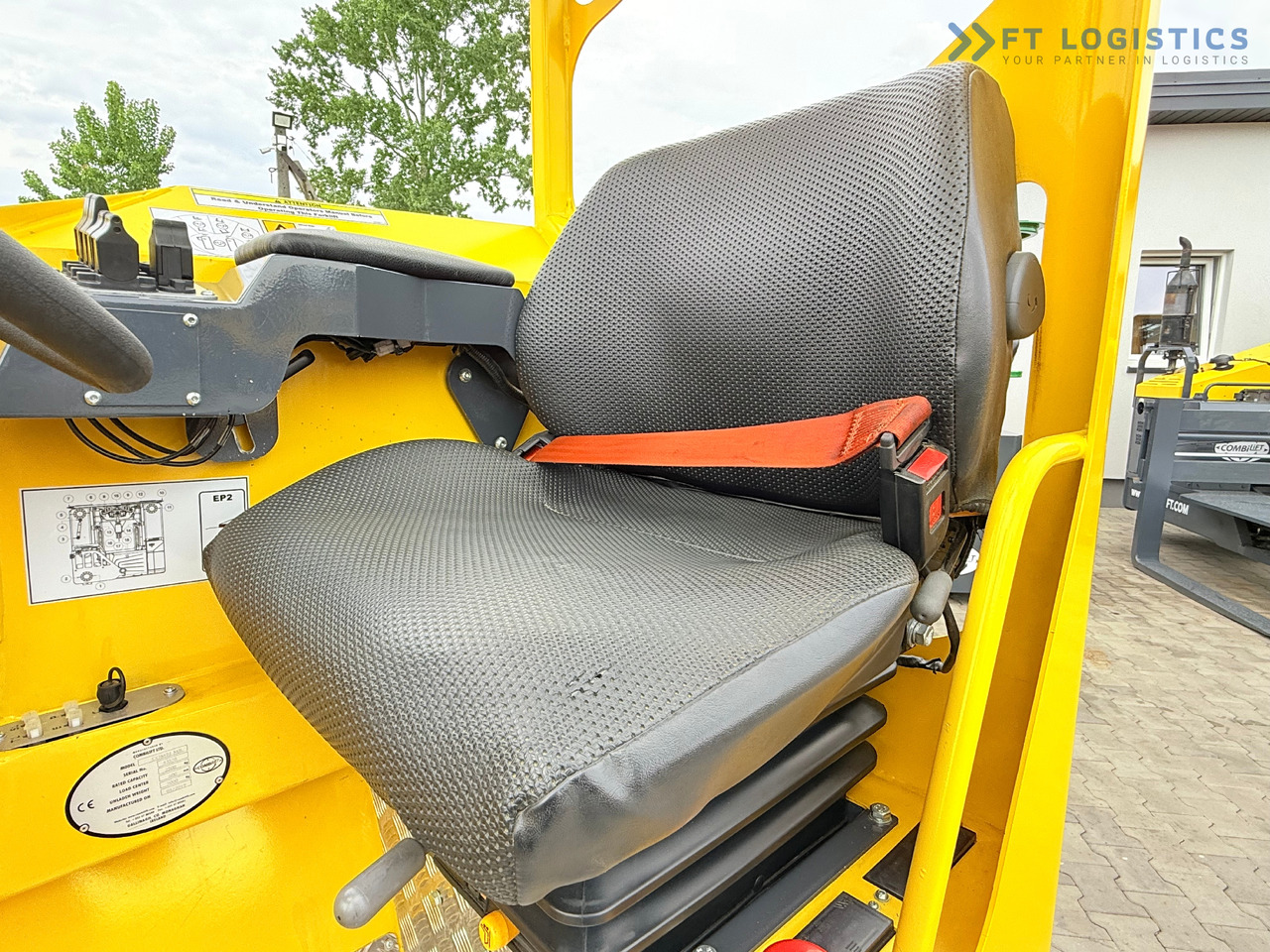 شاحنة المناولة رباعية الاتجاهات جديد COMBILIFT MR / ELECTRIC / TRIPLEX – 6000MM / FULL FREE LIFT / WIDE POSITIONER / FORK SIDESHIFT / ONLY 1400 HOURS / LIKE NEW: صور 40