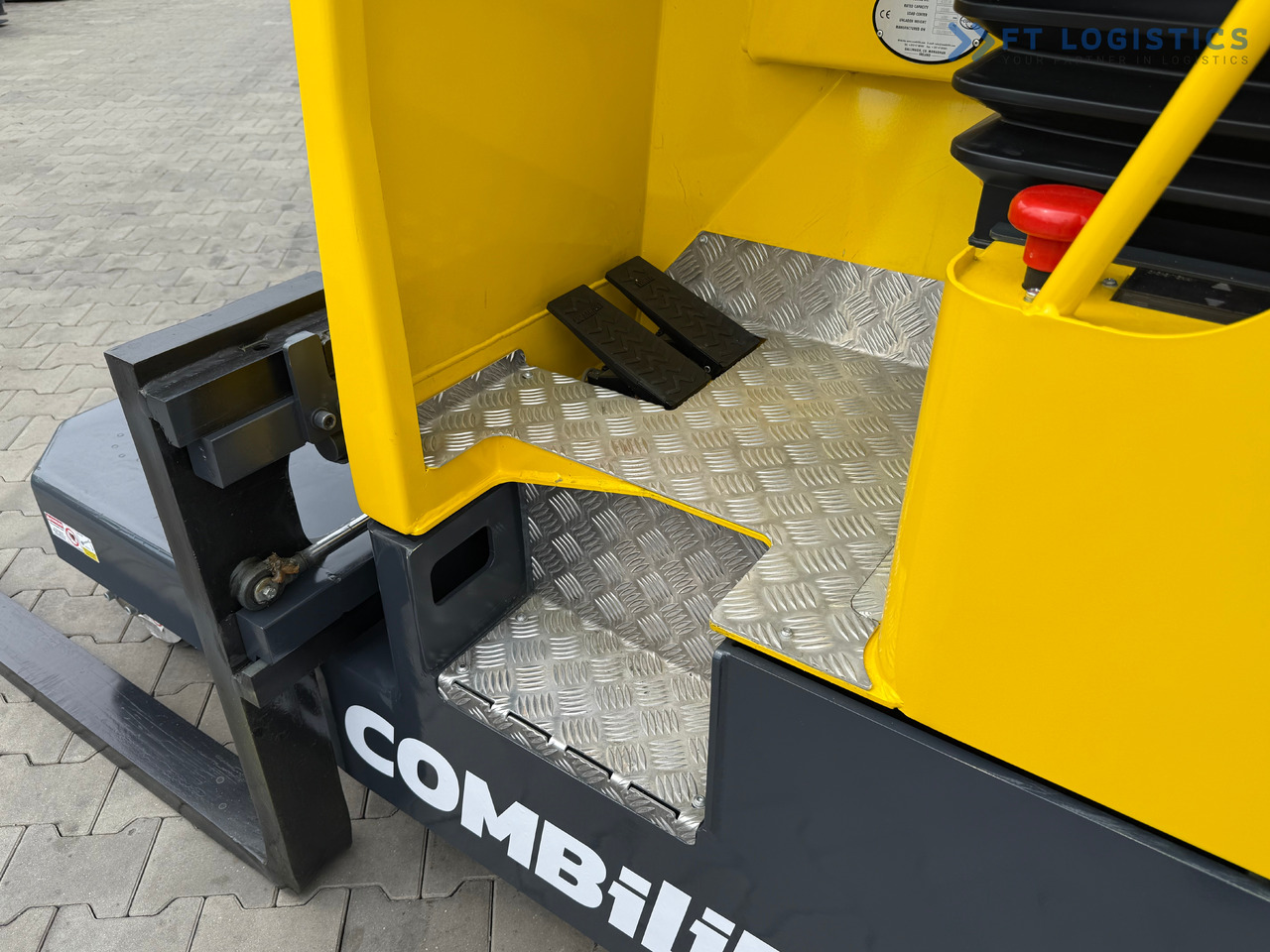 شاحنة المناولة رباعية الاتجاهات جديد COMBILIFT MR / ELECTRIC / TRIPLEX – 6000MM / FULL FREE LIFT / WIDE POSITIONER / FORK SIDESHIFT / ONLY 1400 HOURS / LIKE NEW: صور 10