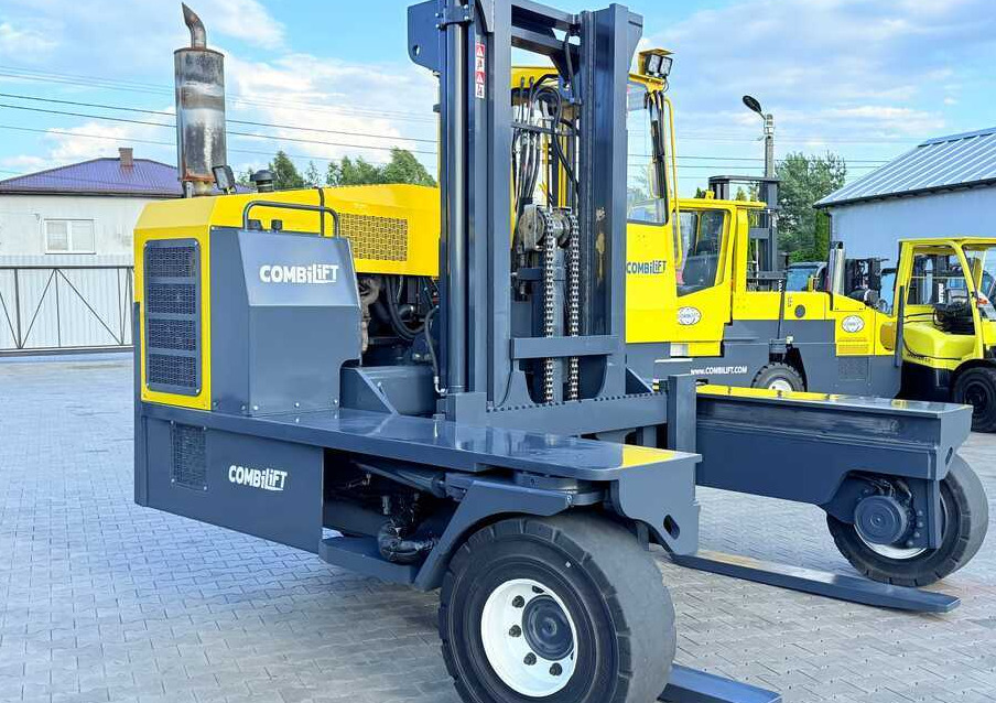 Combilift C14000 / DUPLEX - 3600 / GAS / FREE-LIFT - شاحنة المناولة رباعية الاتجاهات: صور 3 Combilift C14000 / DUPLEX - 3600 / GAS / FREE-LIFT - شاحنة المناولة رباعية الاتجاهات: صور 3