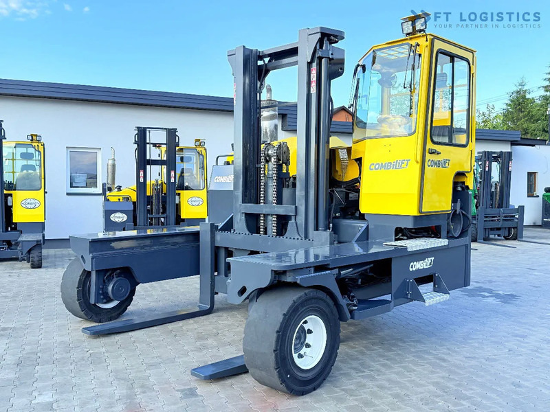 Combilift C14000 / LPG GAS / DUPLEX 3600MM / FREE LIFT / FORK POSITIONER / 1500MM FORKS / LIKE NEW C14000 / LPG GAS / DUPLEX 3600MM / FREE - شاحنة المناولة رباعية الاتجاهات: صور 2 Combilift C14000 / LPG GAS / DUPLEX 3600MM / FREE LIFT / FORK POSITIONER / 1500MM FORKS / LIKE NEW C14000 / LPG GAS / DUPLEX 3600MM / FREE - شاحنة المناولة رباعية الاتجاهات: صور 2