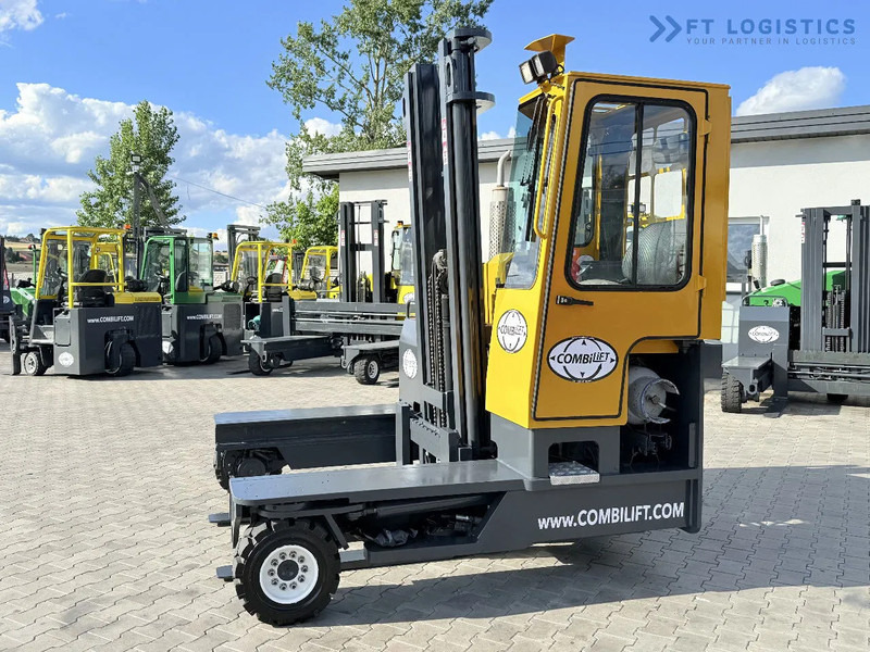 Combilift C4000 / GAS / DUPLEX – 4100MM / SIDESHIFT / FREE LIFT / FULL HEATED CABIN / ONLY 4223 HOURS / CONDITION – LIKE NEW! C4000 / GAS - شاحنة المناولة رباعية الاتجاهات: صور 3 Combilift C4000 / GAS / DUPLEX – 4100MM / SIDESHIFT / FREE LIFT / FULL HEATED CABIN / ONLY 4223 HOURS / CONDITION – LIKE NEW! C4000 / GAS - شاحنة المناولة رباعية الاتجاهات: صور 3