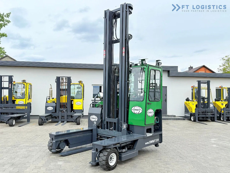 Combilift C4000 / TRIPLEX / 9300MM / FREE LIFT / POSITIONER / GAS / CABIN C4000 / TRIPLEX / 9300MM / FREE LIFT / POSITIONER / GAS / CABIN - شاحنة المناولة رباعية الاتجاهات: صور 1 Combilift C4000 / TRIPLEX / 9300MM / FREE LIFT / POSITIONER / GAS / CABIN C4000 / TRIPLEX / 9300MM / FREE LIFT / POSITIONER / GAS / CABIN - شاحنة المناولة رباعية الاتجاهات: صور 1