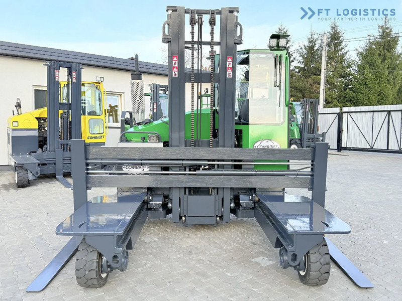 Combilift C4500 / DIESEL / DUPLEX 4000MM / WIDE FORK POSITIONER / HEATING / FULL CABIN / EXCELLENT CONDITION / A wide range of four-way an - شاحنة المناولة رباعية الاتجاهات: صور 5 Combilift C4500 / DIESEL / DUPLEX 4000MM / WIDE FORK POSITIONER / HEATING / FULL CABIN / EXCELLENT CONDITION / A wide range of four-way an - شاحنة المناولة رباعية الاتجاهات: صور 5