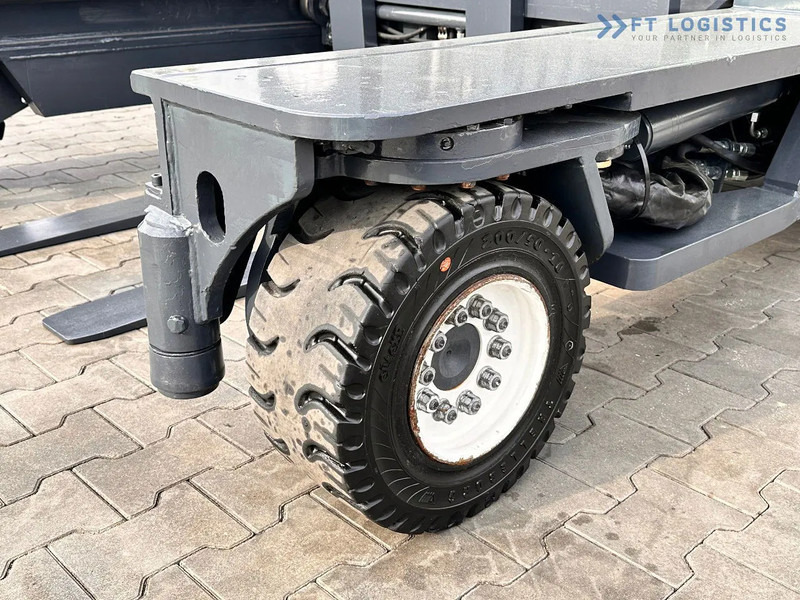 Combilift C4500 / LPG / TRIPLEX / 5500MM / FREE LIFT / HYDRAULIC FORK SHIFT / Like New C4500 / LPG / TRIPLEX / 5500MM / FREE LIFT / HYDRAU - شاحنة المناولة رباعية الاتجاهات: صور 5 Combilift C4500 / LPG / TRIPLEX / 5500MM / FREE LIFT / HYDRAULIC FORK SHIFT / Like New C4500 / LPG / TRIPLEX / 5500MM / FREE LIFT / HYDRAU - شاحنة المناولة رباعية الاتجاهات: صور 5