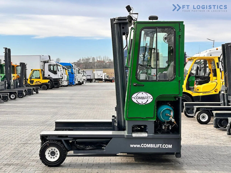 Combilift C4500 / LPG / TRIPLEX / 5500MM / FREE LIFT / HYDRAULIC FORK SHIFT / Like New C4500 / LPG / TRIPLEX / 5500MM / FREE LIFT / HYDRAU - شاحنة المناولة رباعية الاتجاهات: صور 3 Combilift C4500 / LPG / TRIPLEX / 5500MM / FREE LIFT / HYDRAULIC FORK SHIFT / Like New C4500 / LPG / TRIPLEX / 5500MM / FREE LIFT / HYDRAU - شاحنة المناولة رباعية الاتجاهات: صور 3