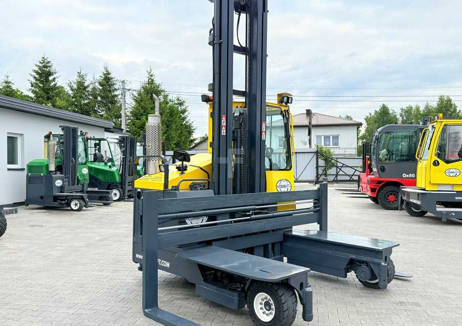 Combilift C5000 / TRIPLEX 7500MM / WIDE FORK POSITIONER / FREE LIFT / NEW TYRES / HEATED CABIN - شاحنة المناولة رباعية الاتجاهات: صور 4 Combilift C5000 / TRIPLEX 7500MM / WIDE FORK POSITIONER / FREE LIFT / NEW TYRES / HEATED CABIN - شاحنة المناولة رباعية الاتجاهات: صور 4
