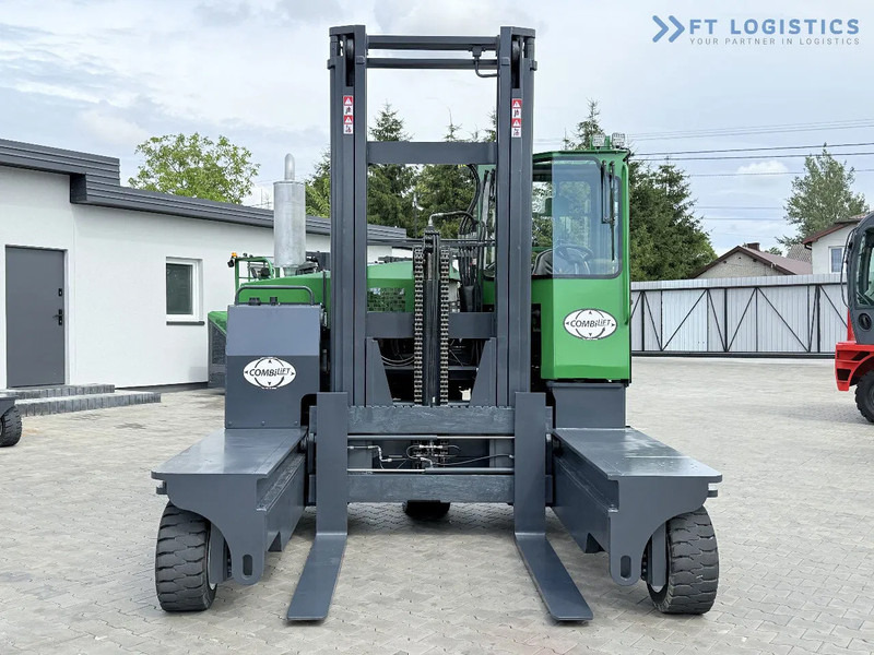 Combilift C8000 / GAS / DUPLEX – 4700MM / FORK POSITIONER / FREE LIFT / FULL HEATED CABIN / ONLY 5141 HOURS / CONDITION – LIKE NEW! C8000 - شاحنة المناولة رباعية الاتجاهات: صور 5 Combilift C8000 / GAS / DUPLEX – 4700MM / FORK POSITIONER / FREE LIFT / FULL HEATED CABIN / ONLY 5141 HOURS / CONDITION – LIKE NEW! C8000 - شاحنة المناولة رباعية الاتجاهات: صور 5