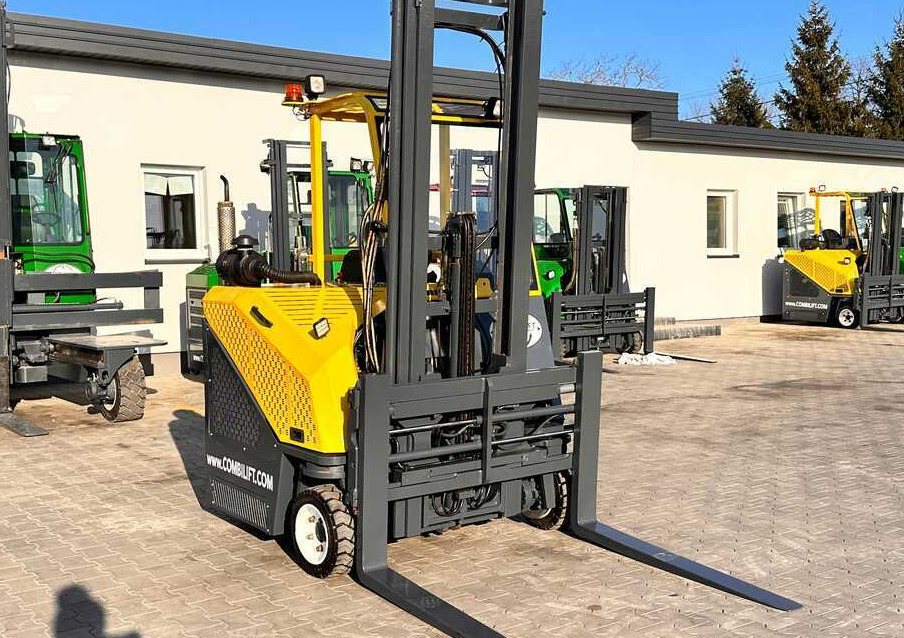 Combilift CB3000 / LPG / DUPLEX / 4000MM / FREE LIFT / NEW BAND TIRES / LIKE NEW - شاحنة المناولة رباعية الاتجاهات: صور 5 Combilift CB3000 / LPG / DUPLEX / 4000MM / FREE LIFT / NEW BAND TIRES / LIKE NEW - شاحنة المناولة رباعية الاتجاهات: صور 5