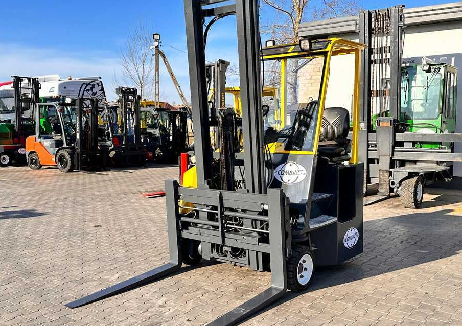 Combilift CB3000 / LPG / DUPLEX / 4000MM / FREE LIFT / NEW BAND TIRES / LIKE NEW - شاحنة المناولة رباعية الاتجاهات: صور 2 Combilift CB3000 / LPG / DUPLEX / 4000MM / FREE LIFT / NEW BAND TIRES / LIKE NEW - شاحنة المناولة رباعية الاتجاهات: صور 2