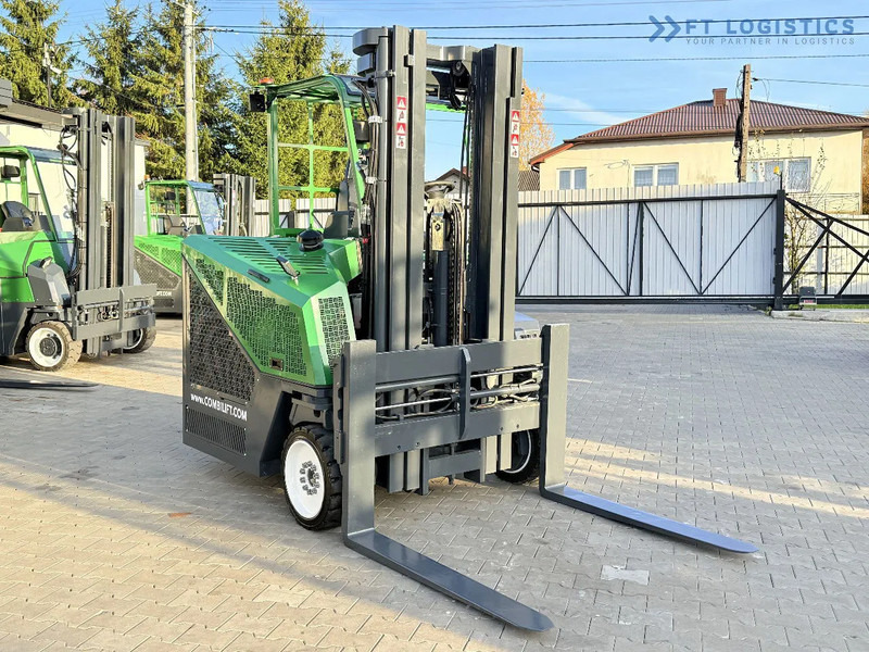 Combilift CB4000 / GAS / TRIPLEX 5200MM / FREE LIFT / FORK POSITIONER / SIDE SHIFT / EXCELLENT CONDITION / Wide range of four-way and side - شاحنة المناولة رباعية الاتجاهات: صور 4 Combilift CB4000 / GAS / TRIPLEX 5200MM / FREE LIFT / FORK POSITIONER / SIDE SHIFT / EXCELLENT CONDITION / Wide range of four-way and side - شاحنة المناولة رباعية الاتجاهات: صور 4