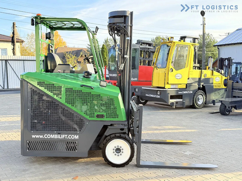 Combilift CB4000 / GAS / TRIPLEX 5200MM / FREE LIFT / FORK POSITIONER / SIDE SHIFT / EXCELLENT CONDITION / Wide range of four-way and side - شاحنة المناولة رباعية الاتجاهات: صور 5 Combilift CB4000 / GAS / TRIPLEX 5200MM / FREE LIFT / FORK POSITIONER / SIDE SHIFT / EXCELLENT CONDITION / Wide range of four-way and side - شاحنة المناولة رباعية الاتجاهات: صور 5