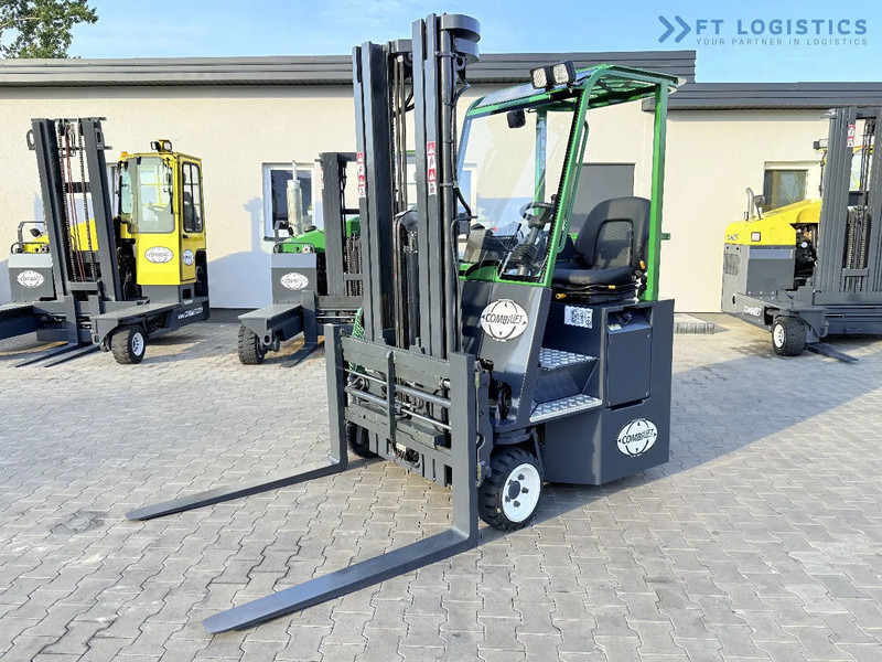 Combilift Combilift C2500CB / TRIPLEX / 5500MM / FREE LIFT / DIESEL / ONLY 3768 MTH / FORK POSITIONER / SIDE SHIFT / NEW TYRES / LIKE NEW - شاحنة المناولة رباعية الاتجاهات: صور 1 Combilift Combilift C2500CB / TRIPLEX / 5500MM / FREE LIFT / DIESEL / ONLY 3768 MTH / FORK POSITIONER / SIDE SHIFT / NEW TYRES / LIKE NEW - شاحنة المناولة رباعية الاتجاهات: صور 1