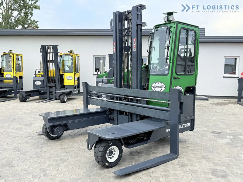 Combilift Combilift C4500 / DIESEL / DUPLEX 4000MM / WIDE FORK POSITIONER / HEATING / FULL CABIN / PERFECT CONDITION / Wide range of four- - شاحنة المناولة رباعية الاتجاهات: صور 2 Combilift Combilift C4500 / DIESEL / DUPLEX 4000MM / WIDE FORK POSITIONER / HEATING / FULL CABIN / PERFECT CONDITION / Wide range of four- - شاحنة المناولة رباعية الاتجاهات: صور 2