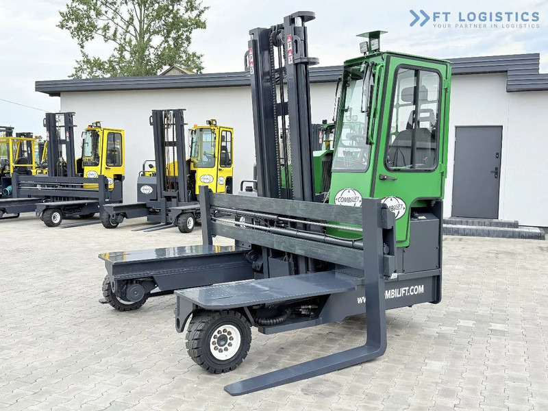 Combilift Combilift C4500 / DIESEL / DUPLEX 4000MM / WIDE FORK POSITIONER / HEATING / FULL CABIN / PERFECT CONDITION / Wide range of four- - شاحنة المناولة رباعية الاتجاهات: صور 2 Combilift Combilift C4500 / DIESEL / DUPLEX 4000MM / WIDE FORK POSITIONER / HEATING / FULL CABIN / PERFECT CONDITION / Wide range of four- - شاحنة المناولة رباعية الاتجاهات: صور 2